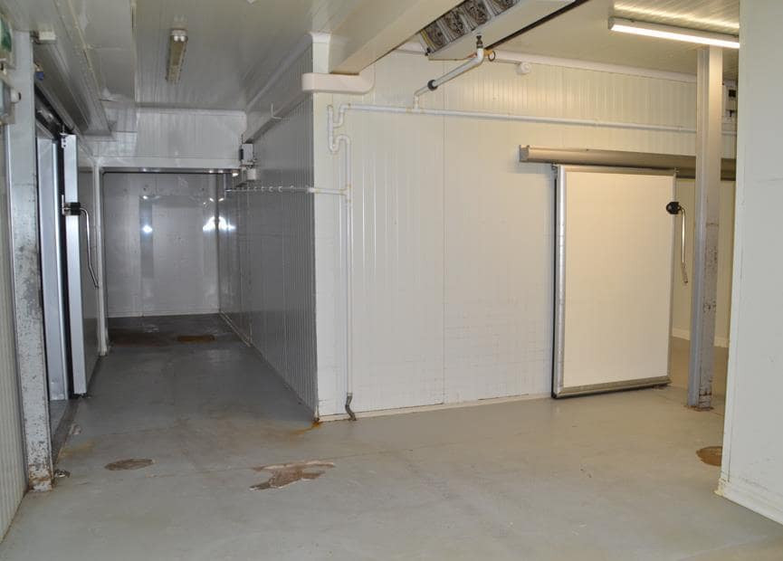 
                                                Vente
                                                 À vendre – Bâtiment Agroalimentaire de 1 700 m² à Blois – Loir-et-Cher (41)