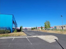 
                                                Vente
                                                 À vendre – Bâtiment industriel de 4 174 m² à Brive-la-Gaillarde – Corrèze (19)