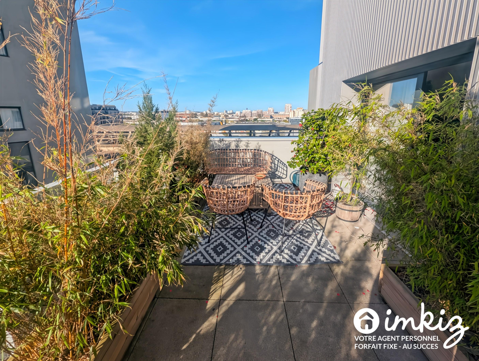 
                                                Vente
                                                 À vendre – Bel appartement 3 pièces, récent balcon
