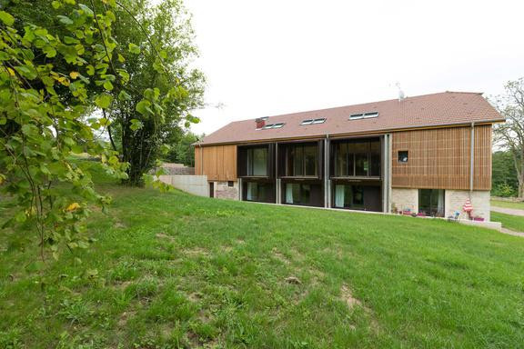 
                                                Vente
                                                 À vendre – Bureaux dans une ancienne ferme Vosgienne à Les Voivres – Vosges (88)