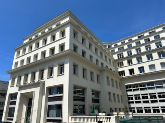 
                                                Vente
                                                 À vendre – Bureaux de 229 à 1 368 m² au Havre – Seine-Maritime (76)