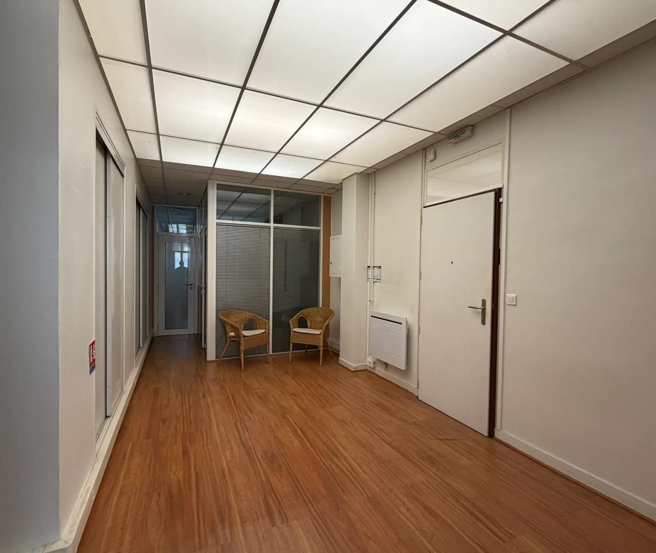 
                                                Vente
                                                 À vendre – Bureaux de 59 m² dans le quartier de la Sous-Préfecture au Havre – Seine-Maritime (76)
