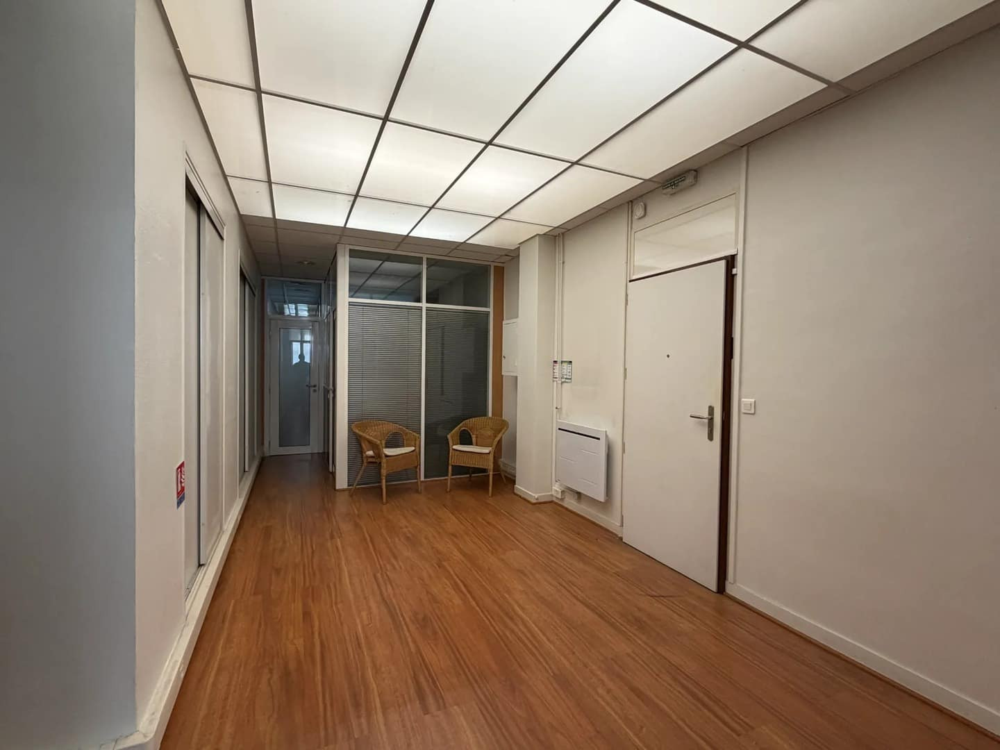 
                                                Vente
                                                 À vendre – Bureaux de 59 m² dans le quartier de la Sous-Préfecture au Havre – Seine-Maritime (76)