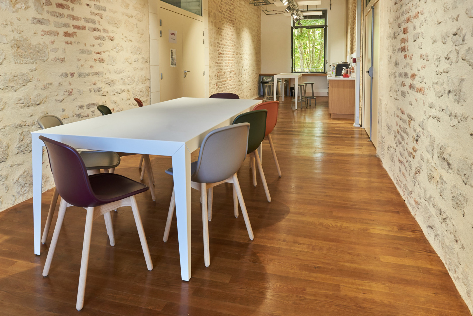 
                                                Location
                                                 À vendre – Bureaux de 6 500 m² à Nevers