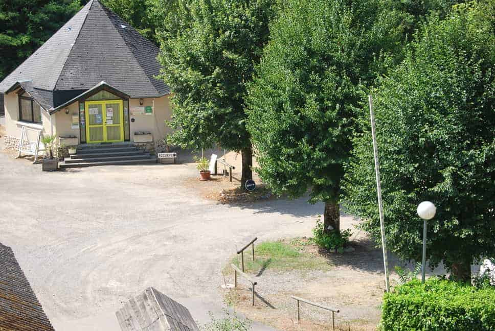 
                                                Vente
                                                 À Vendre – Camping 3 étoiles de 150 emplacements à Monceaux-sur-Dordogne – Corrèze (19)