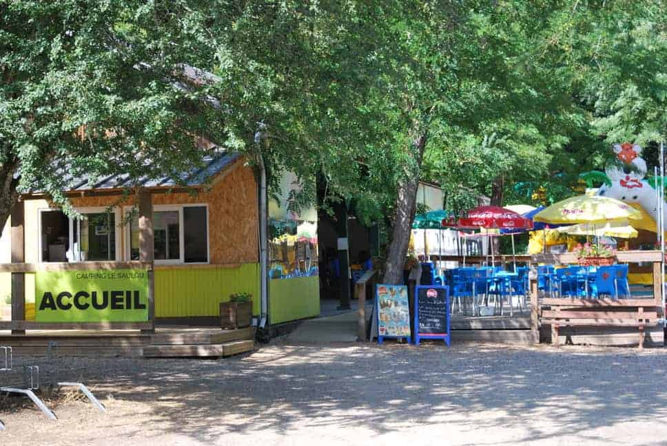 
                                                Vente
                                                 À Vendre – Camping 3 étoiles de 150 emplacements à Monceaux-sur-Dordogne – Corrèze (19)