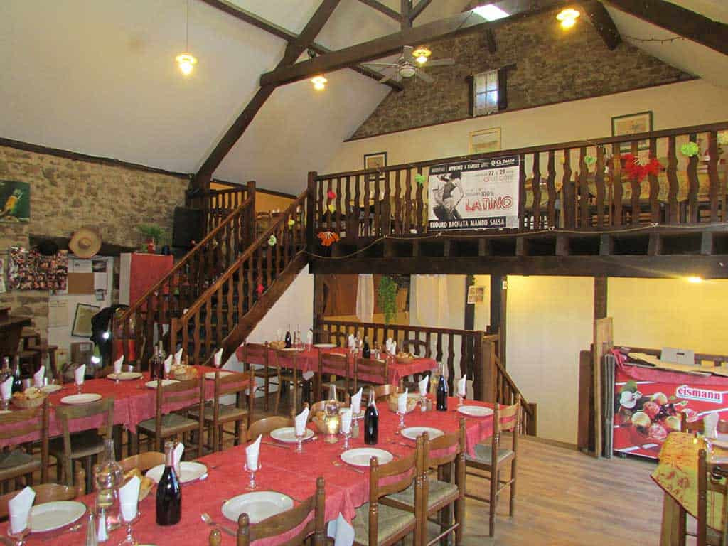 
                                                Vente
                                                 À vendre - Camping-Bar-Restaurant de 75 emplacements à Egletons - Corrèze (19)
