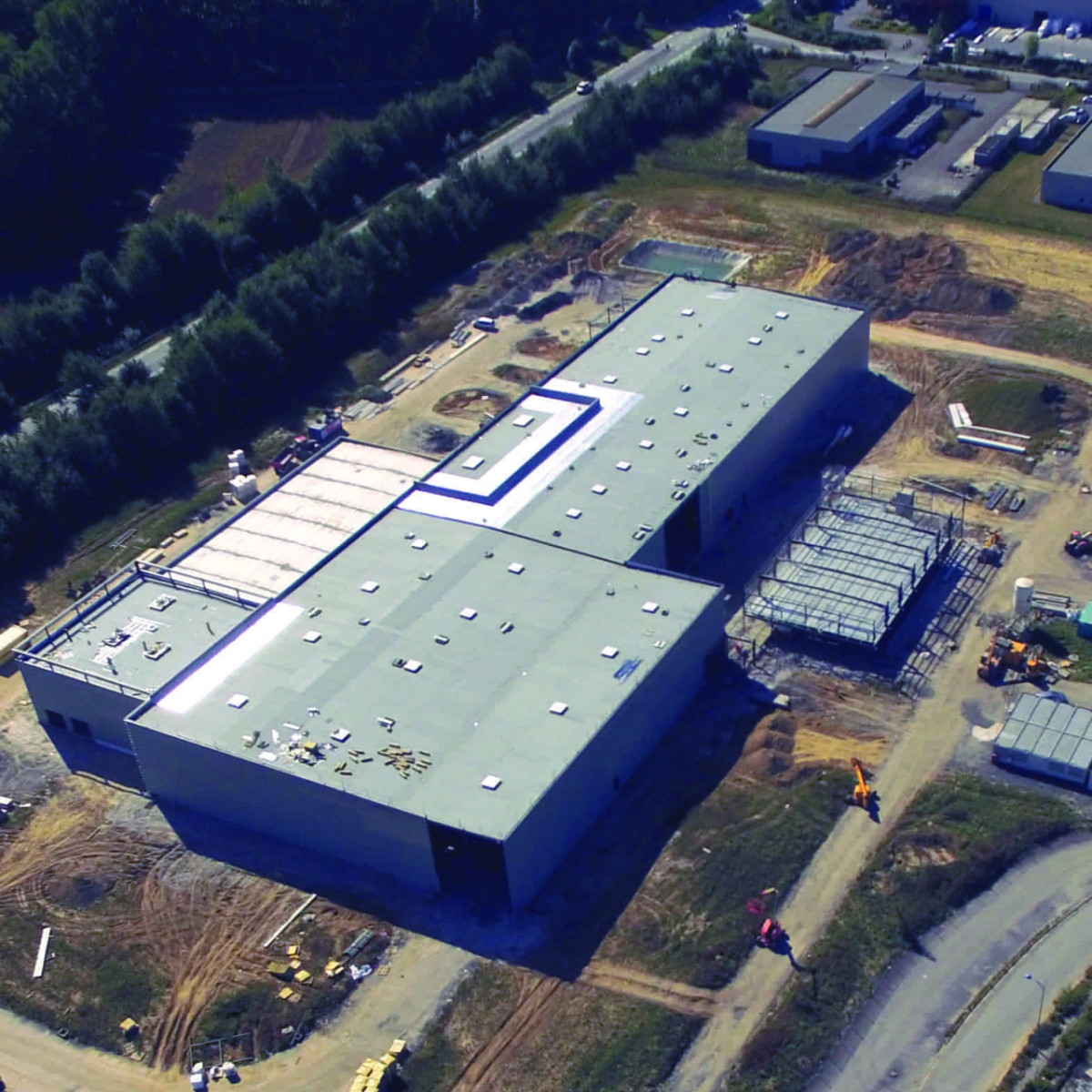 
                                                Vente
                                                 À vendre – Ensemble immobilier de 10 068 m² proche de Lille à Comines – Nord (59)