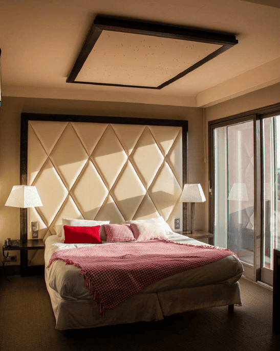 
                                                Vente
                                                 À vendre- Hôtel 3 étoiles de 35 chambres dans le secteur de Ventoux - Vaucluse Provence (84)