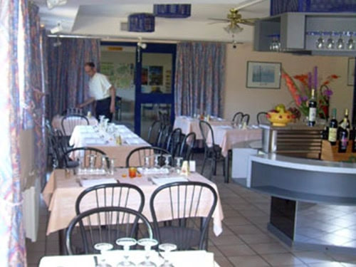 
                                                Vente
                                                 À vendre – Hôtel-Restaurant de 36 chambres à Merlines – Corrèze (19)