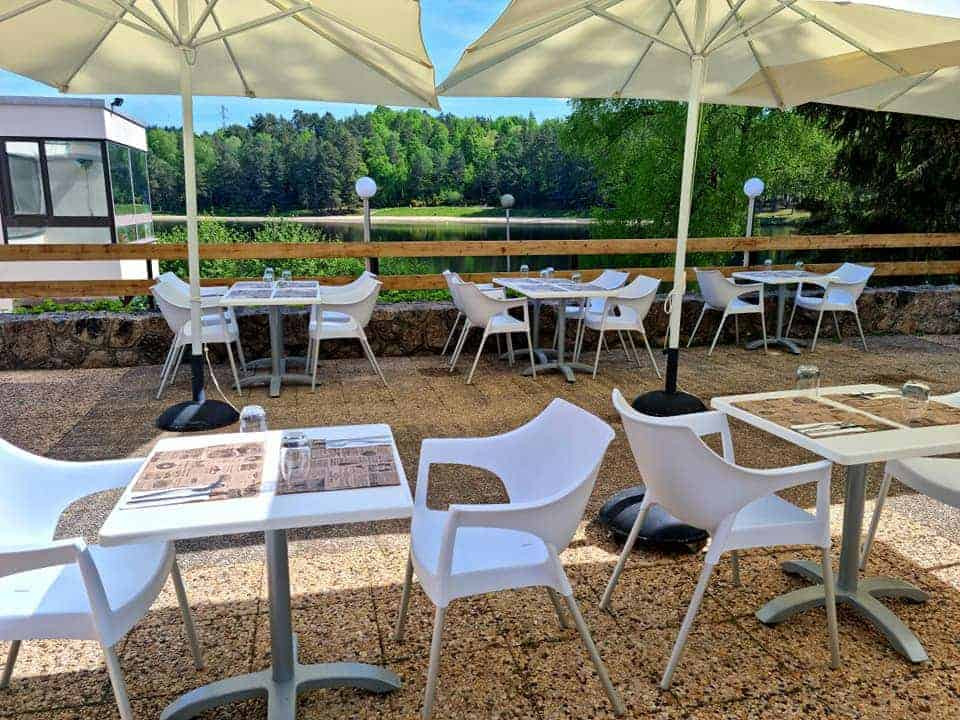 
                                                Vente
                                                 À vendre – Hôtel Restaurant de 56 chambres et 120 couverts à Égletons – Corrèze (19)