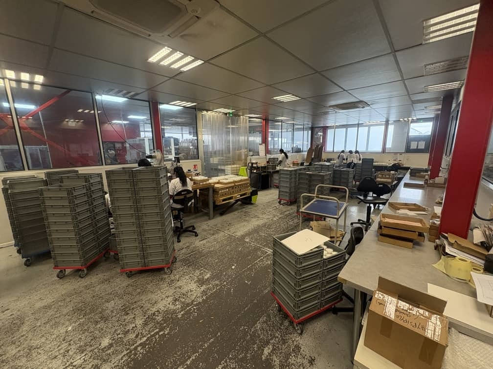 
                                                Vente
                                                 À vendre – Local d'activités de 1 250 m² à Argenteuil – Val-d'Oise (95)