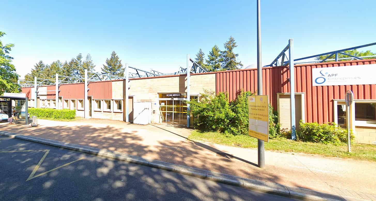 
                                                Vente
                                                 À vendre – Local d'activités de 1 740 m² à Évreux – Eure (27)