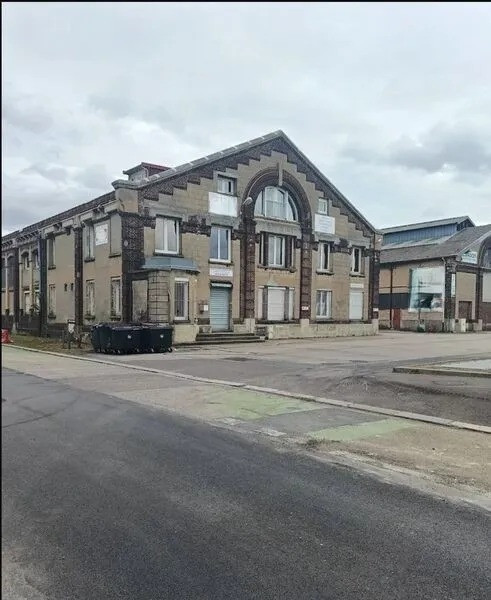 
                                                Vente
                                                 À vendre – Local d'activités de 2 600 m² au Havre – Seine-Maritime (76)