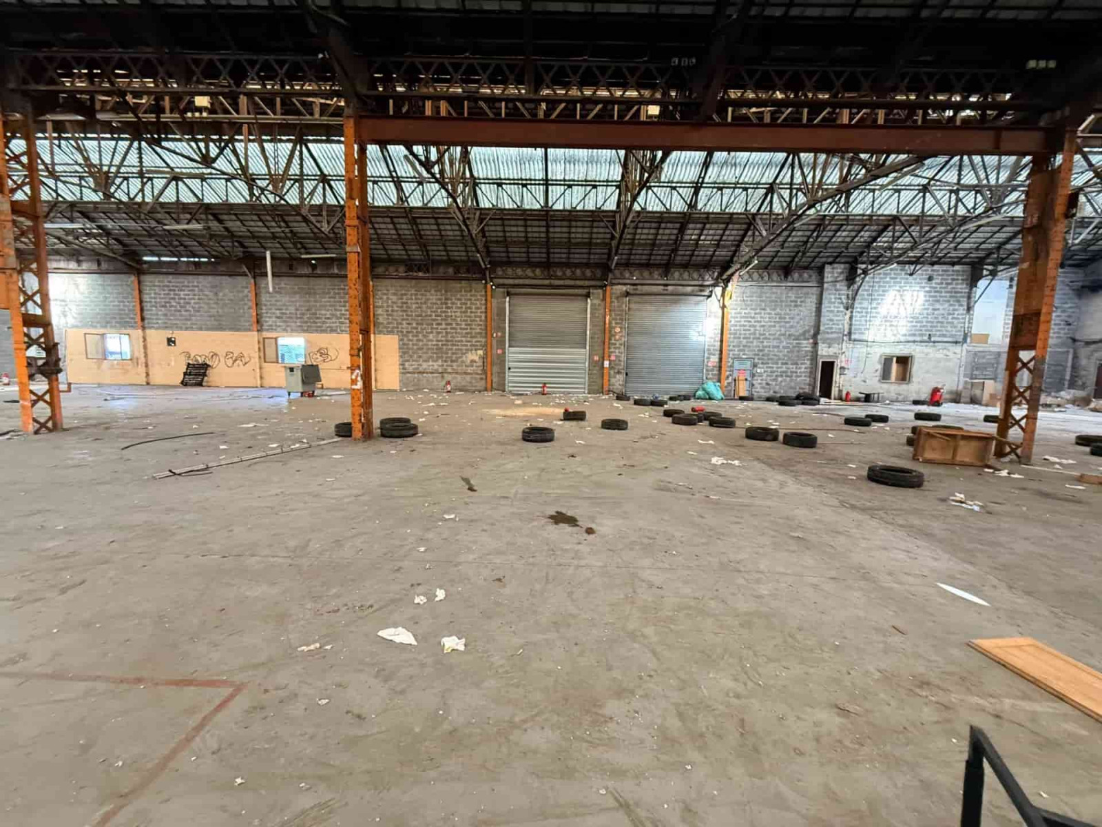 
                                                Vente
                                                 À vendre – Local d'activités de 2 857 m² au Havre – Seine-Maritime (76)