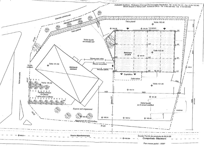 
                                                Vente
                                                 À vendre – Local d'activités de 4 358 m² à Réalmont – Tarn (81)