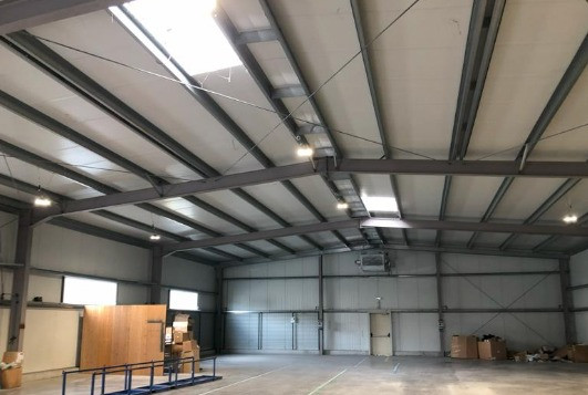 
                                                Vente
                                                 À vendre – Local d'activités de 4 358 m² à Réalmont – Tarn (81)