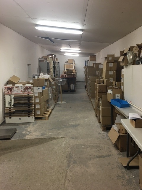 
                                                Vente
                                                 À Vendre – Local d'activités de 470 m² à Mormoiron – Vaucluse (84)