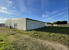 
                                                Vente
                                                 À vendre – Local d'activités de 632 m² à Saint-Memmie – Marne (51)