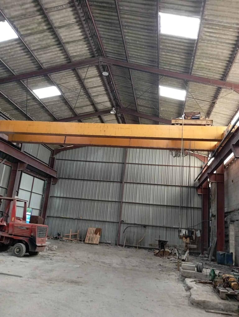 
                                                Vente
                                                 À Vendre – Local Industriel de 1 100 m² à Saint-Salvy-de-la-Balme – Tarn (81)