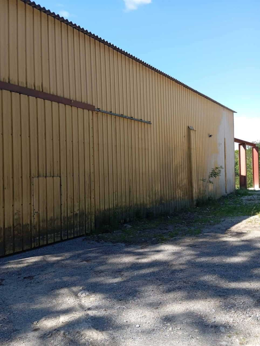 
                                                Vente
                                                 À Vendre – Local Industriel de 1 100 m² à Saint-Salvy-de-la-Balme – Tarn (81)