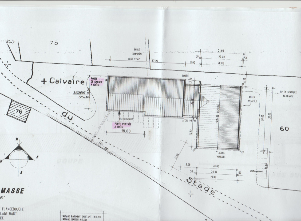 
                                                Vente
                                                 À vendre - Local Industriel de 1 400 m² à Flangebouche - Doubs