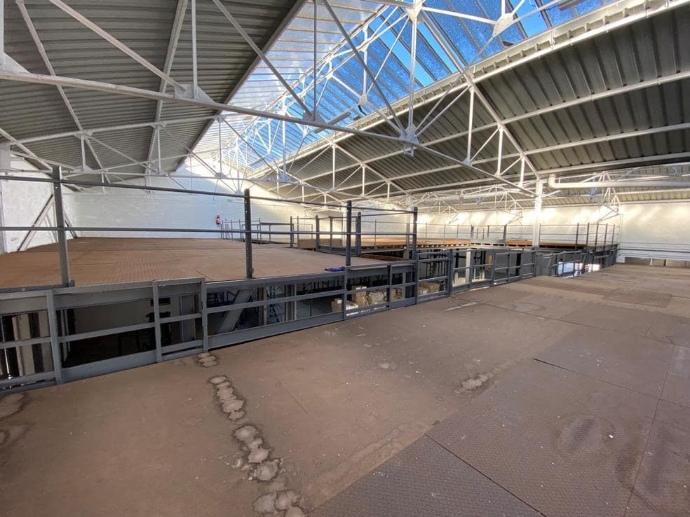 
                                                Vente
                                                 À vendre – Local industriel de 2 485,68 m² à Argenteuil – Val d'Oise (95)