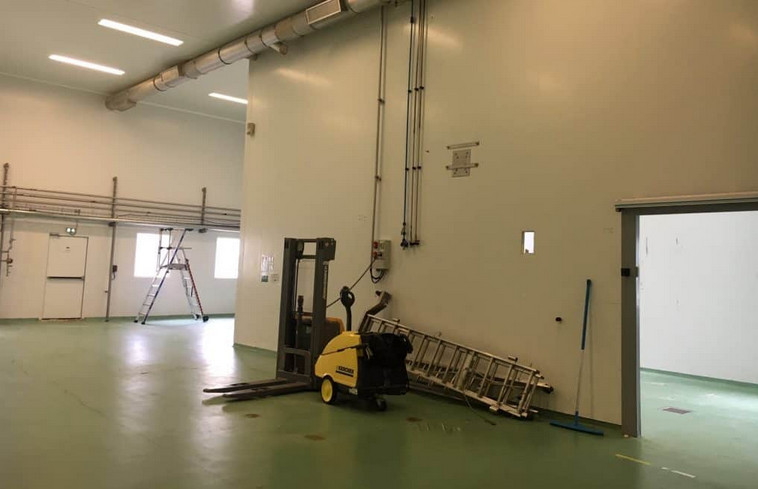 
                                                Vente
                                                 À vendre - local industriel de 3 120 m² à Bram, dans l'Aude