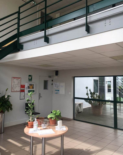 
                                                Vente
                                                 À vendre - local industriel de 3 120 m² à Bram, dans l'Aude