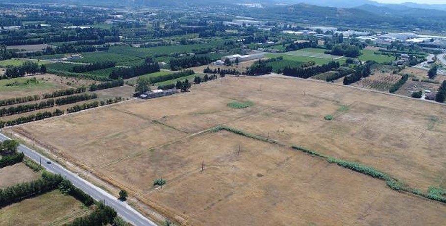 
                                                Location
                                                 À vendre - locaux d'activité de 450 à 640 m² à Cavaillon