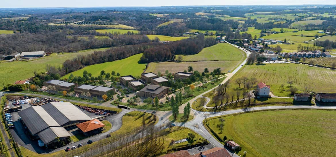 
                                                Vente
                                                 À vendre – Locaux d'activités de 211 et 301 m² dans La fabrik du Moulin – Bénesse-Lès-Dax (40)
