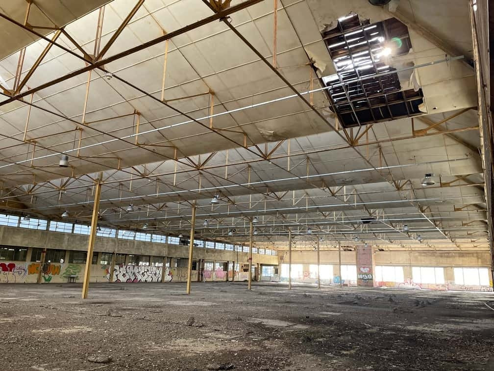 
                                                Vente
                                                 À vendre – Locaux d'activités de 500 à 3 200 m² dans le centre-ville de Tonneins – Lot-et-Garonne (4