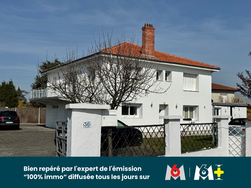 
                                                Vente
                                                 À vendre – Maison de 200 m² avec deux logements indépendants