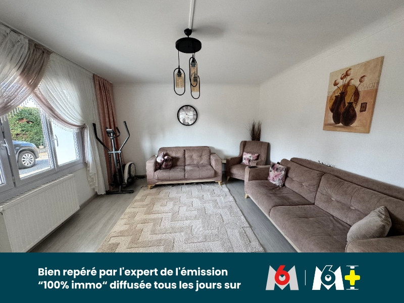 
                                                Vente
                                                 À vendre – Maison de 200 m² avec deux logements indépendants