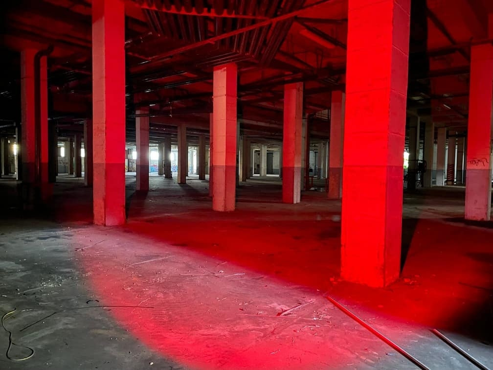 
                                                Vente
                                                 À vendre ou à louer – 48 000 m² de bureaux divisibles dans un espace entièrement rénové à Tonneins –