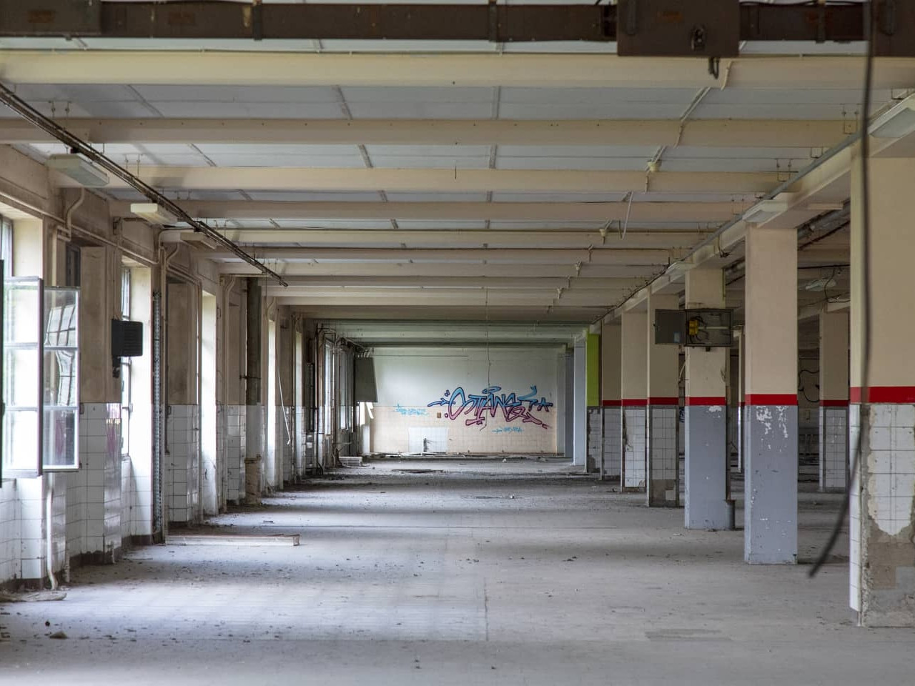 
                                                Vente
                                                 À vendre ou à louer – 48 000 m² de bureaux divisibles dans un espace entièrement rénové à Tonneins –