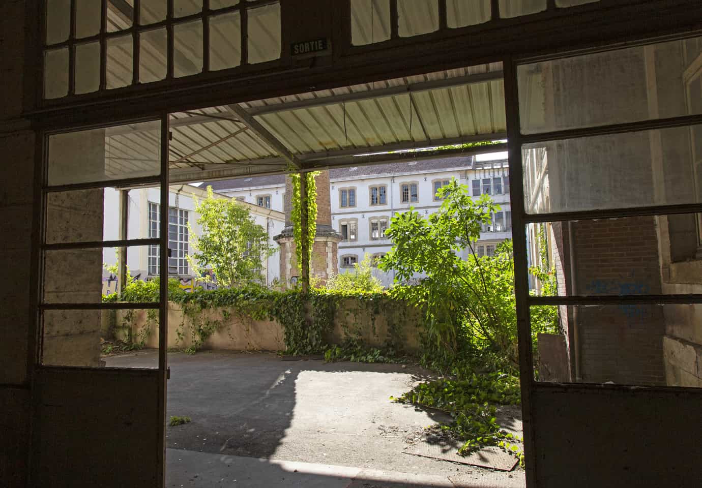 
                                                Vente
                                                 À vendre ou à louer – 48 000 m² de bureaux divisibles dans un espace entièrement rénové à Tonneins – Lot-et-Garonne (47)