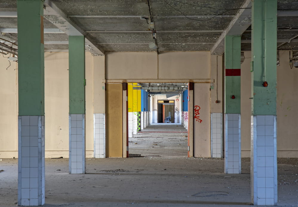 
                                                Vente
                                                 À vendre ou à louer – 48 000 m² de bureaux divisibles dans un espace entièrement rénové à Tonneins – Lot-et-Garonne (47)