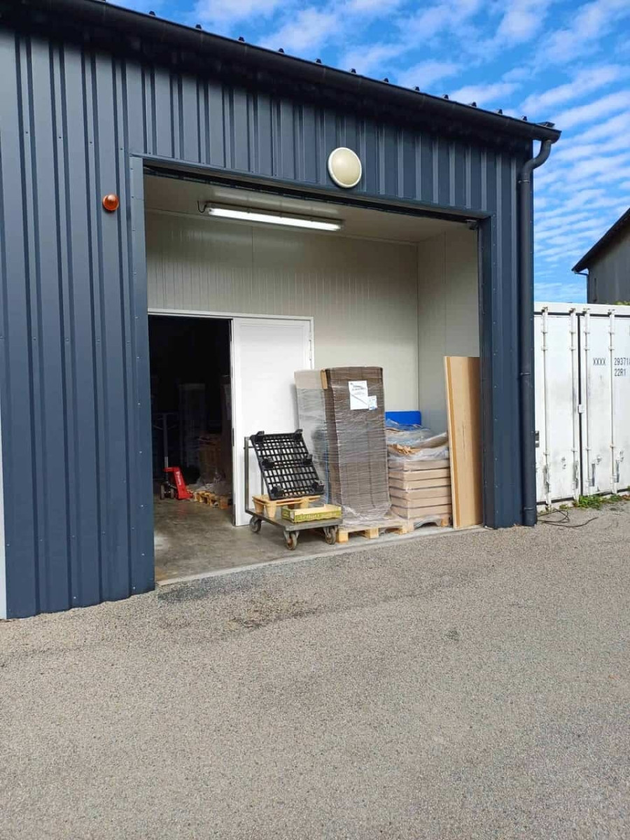 
                                                Location
                                                 À vendre ou à louer – Bâtiment agroalimentaire de 280 m² à Murat-sur-Vèbre – Tarn (81)