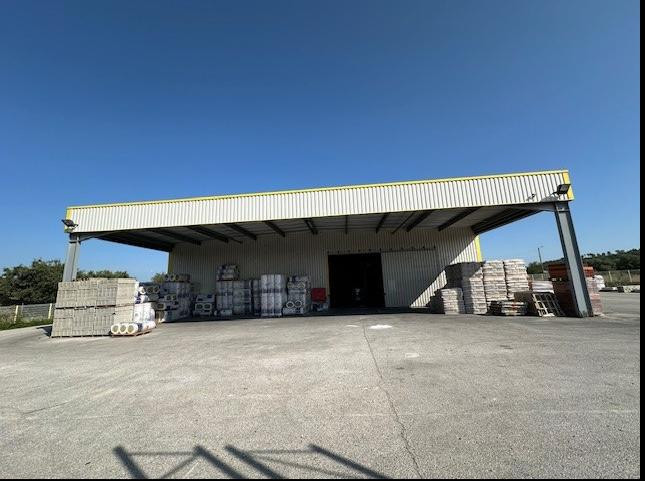 
                                                Location
                                                 À vendre ou à louer – Entrepôt de 1 427 m² à Vedène – Vaucluse (84)