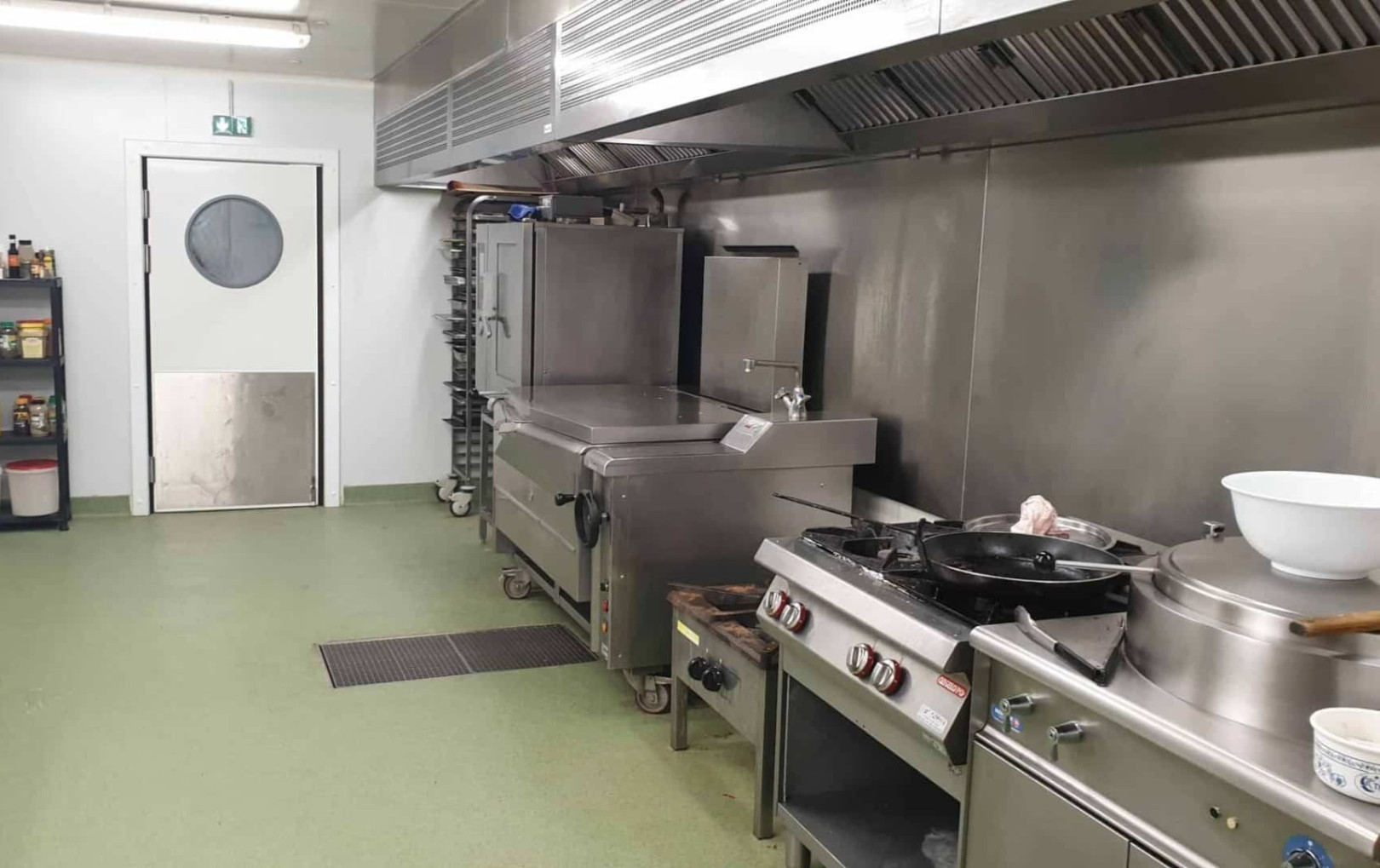 
                                                Location
                                                 À vendre ou à louer – Local agroalimentaire de 600 m² à Martel – Lot (46)