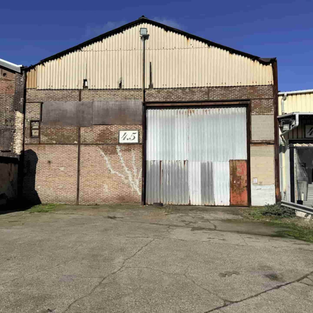 
                                                Location
                                                 À vendre ou à louer – Local d'activités de 1 488 m² au Havre – Seine-Maritime (76)