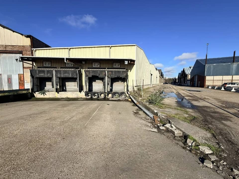 
                                                Location
                                                 À vendre ou à louer – Local d'activités de 1 856 m² au Havre – Seine-Maritime (76)