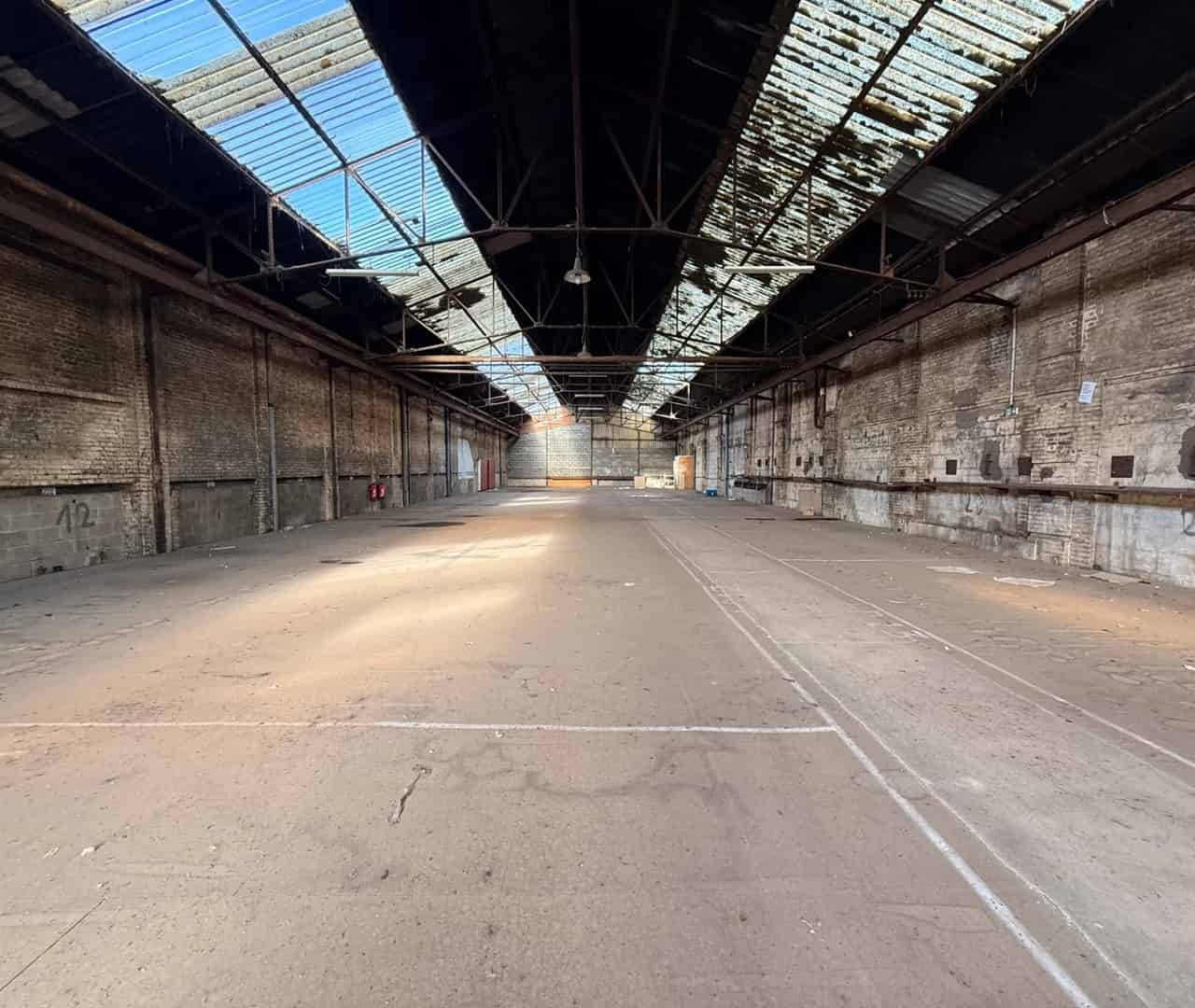 
                                                Location
                                                 À vendre ou à louer – Local d'activités de 3 468 m² au Havre – Seine-Maritime (76)