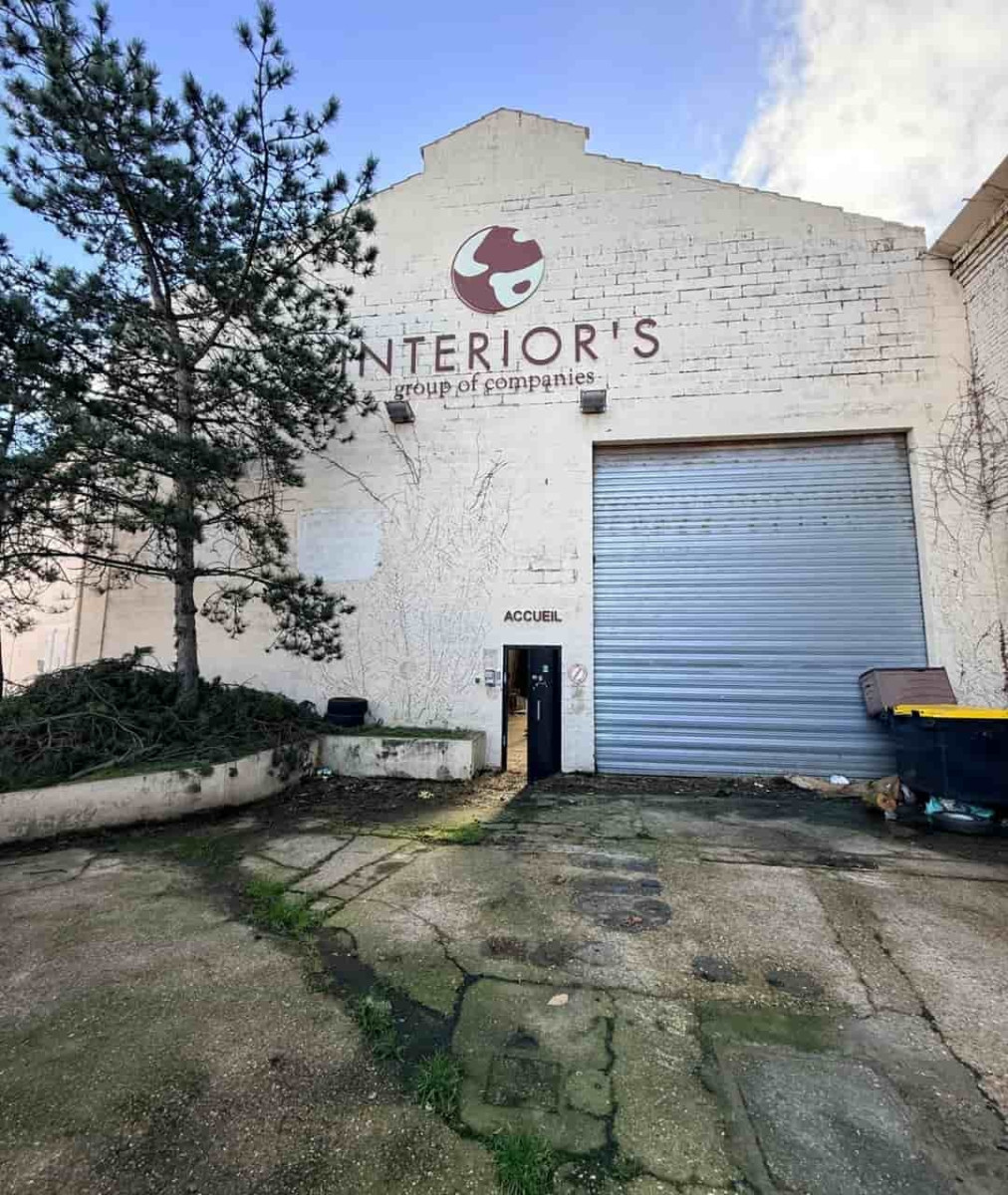 
                                                Location
                                                 À vendre ou à louer – Local d'activités de 3 468 m² au Havre – Seine-Maritime (76)
