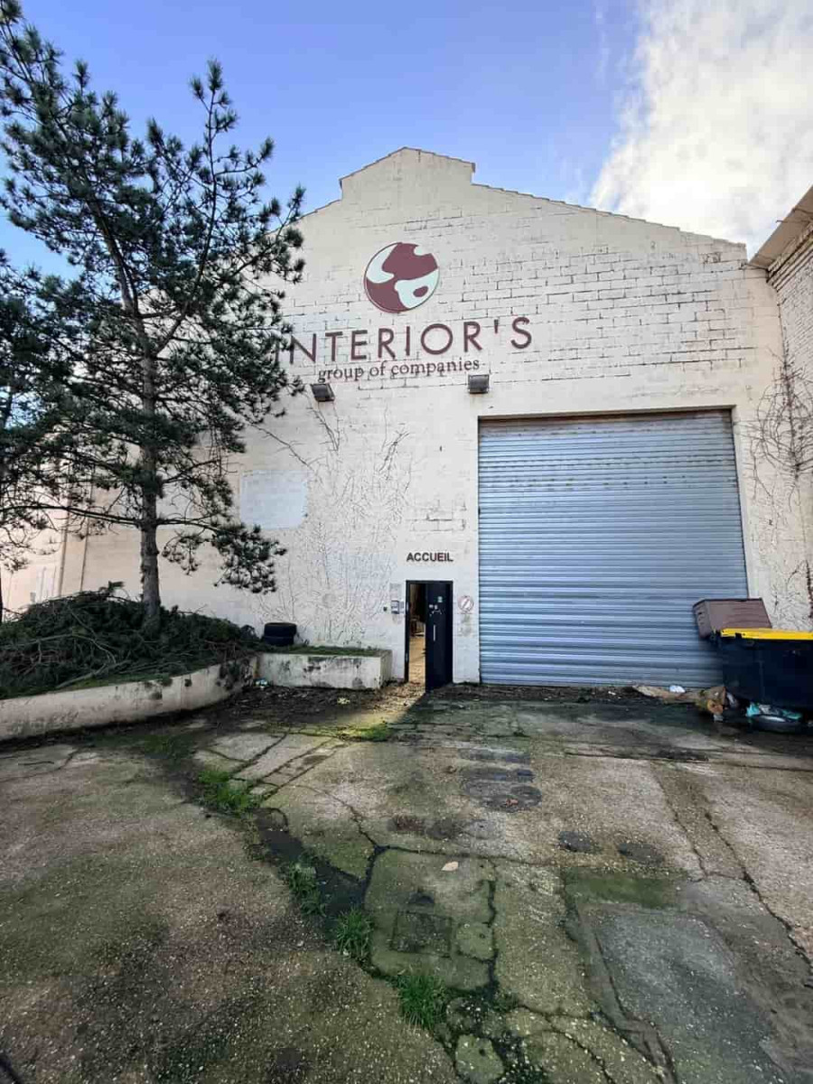 
                                                Location
                                                 À vendre ou à louer – Local d'activités de 3 468 m² au Havre – Seine-Maritime (76)