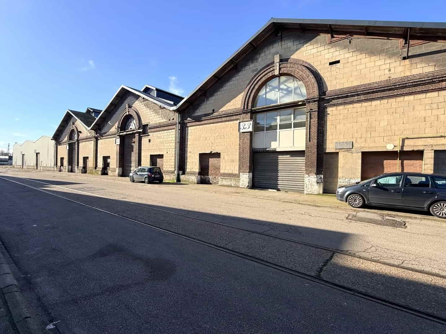 
                                                Location
                                                 À vendre ou à louer – Local d'activités de 3 468 m² au Havre – Seine-Maritime (76)