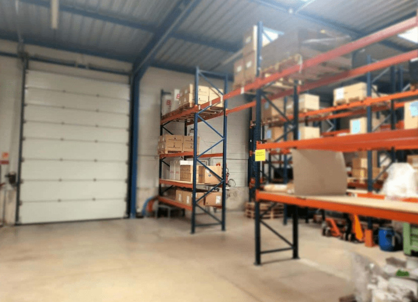 
                                                Location
                                                 À vendre ou à louer – Local d'activités de 715 m² à Cahors (46)