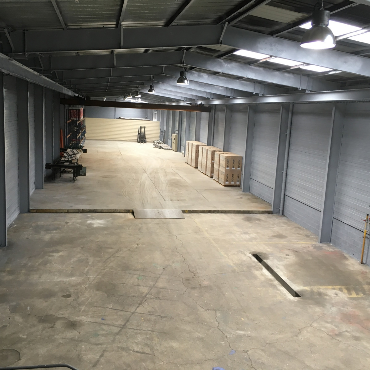 
                                                Vente
                                                 À vendre ou à louer – Local industriel de 1 300 m² au Creusot - Saône-et-Loire (71)