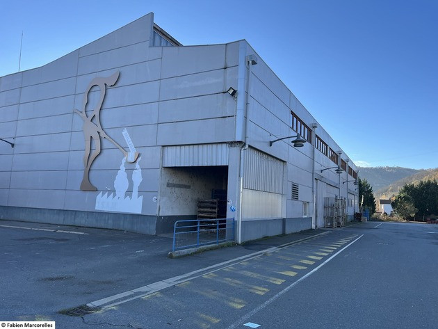 
                                                Location
                                                 À vendre ou à louer – Site industriel de 7 471 m² à Viviez – Aveyron (12)